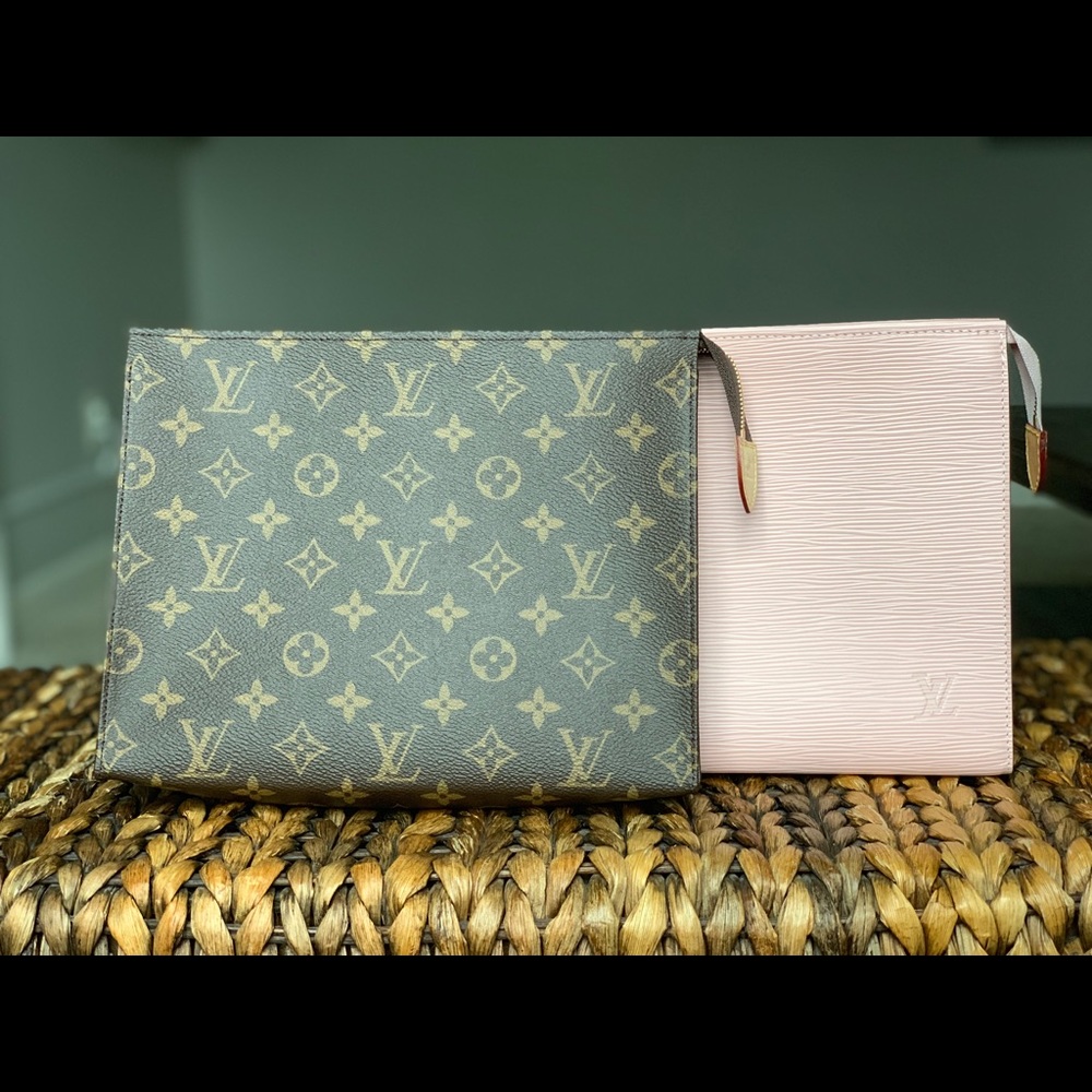 Louis Vuitton Toiletry 26 T-26 Bundle